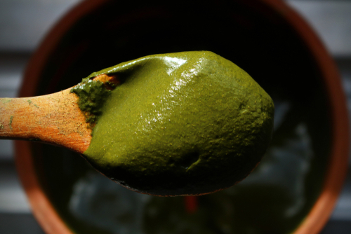 Does Henna Invalidate One’s Wudu’? post thumbnail image